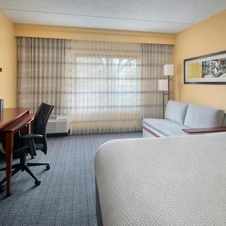 Courtyard By Marriott Mt. Laurel Mount Laurel Exterior foto